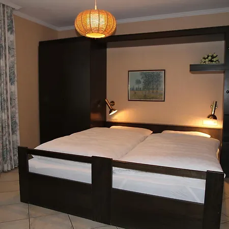 巴克尔度假公寓酒店 施马伦贝格